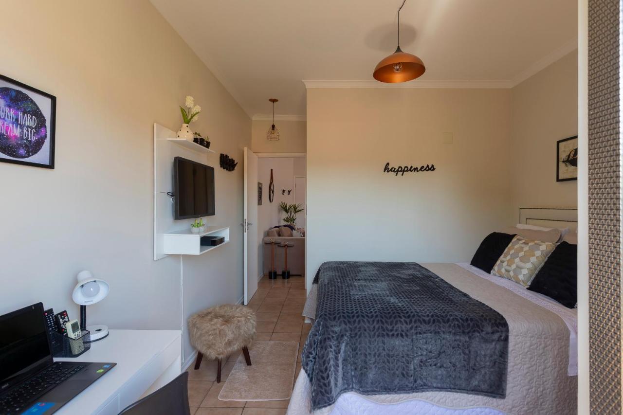 Apartment Ape 5 Estrelas Central-free Vaga&netflix